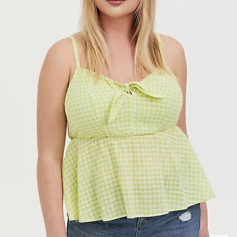 Torrid size 2 Tie front gingham peplum top white green tank